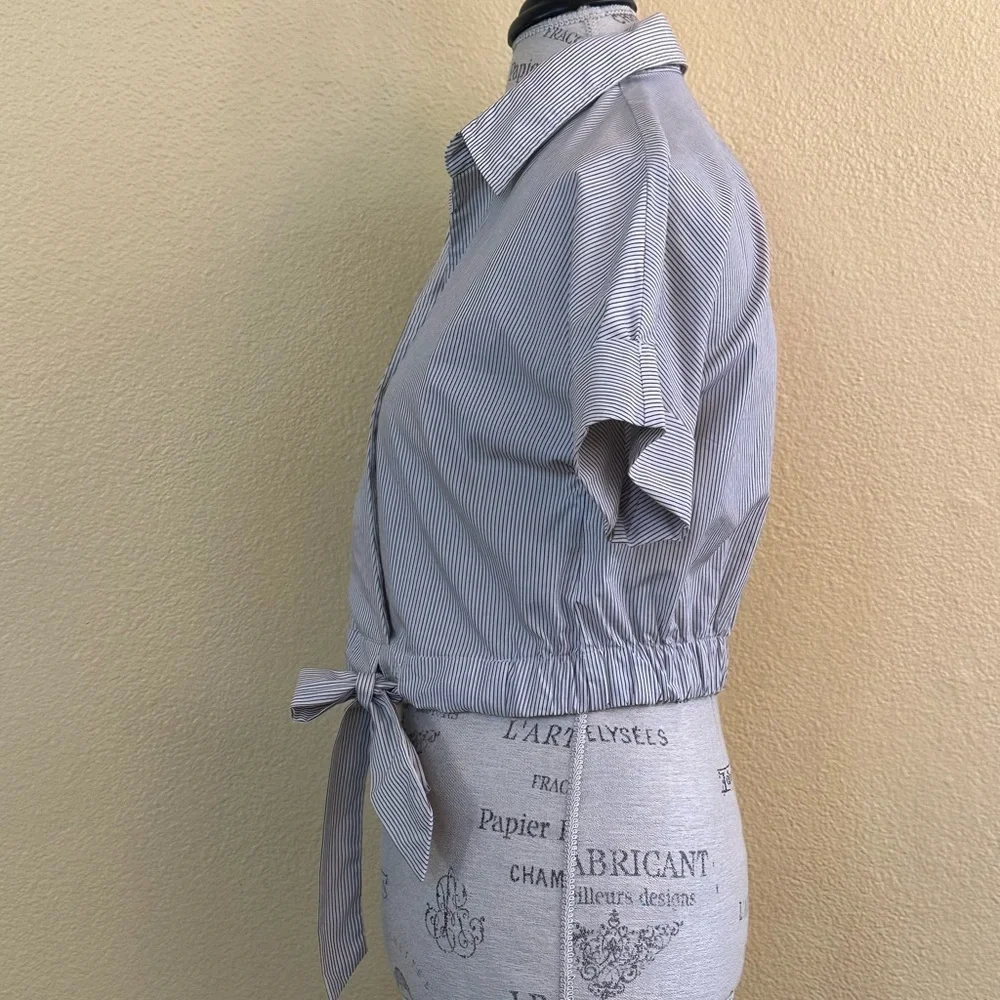 Aritzia Babaton “Ozana” Faux Wrap Striped Blouse Size Small New Without Tags! - Picture 7 of 12